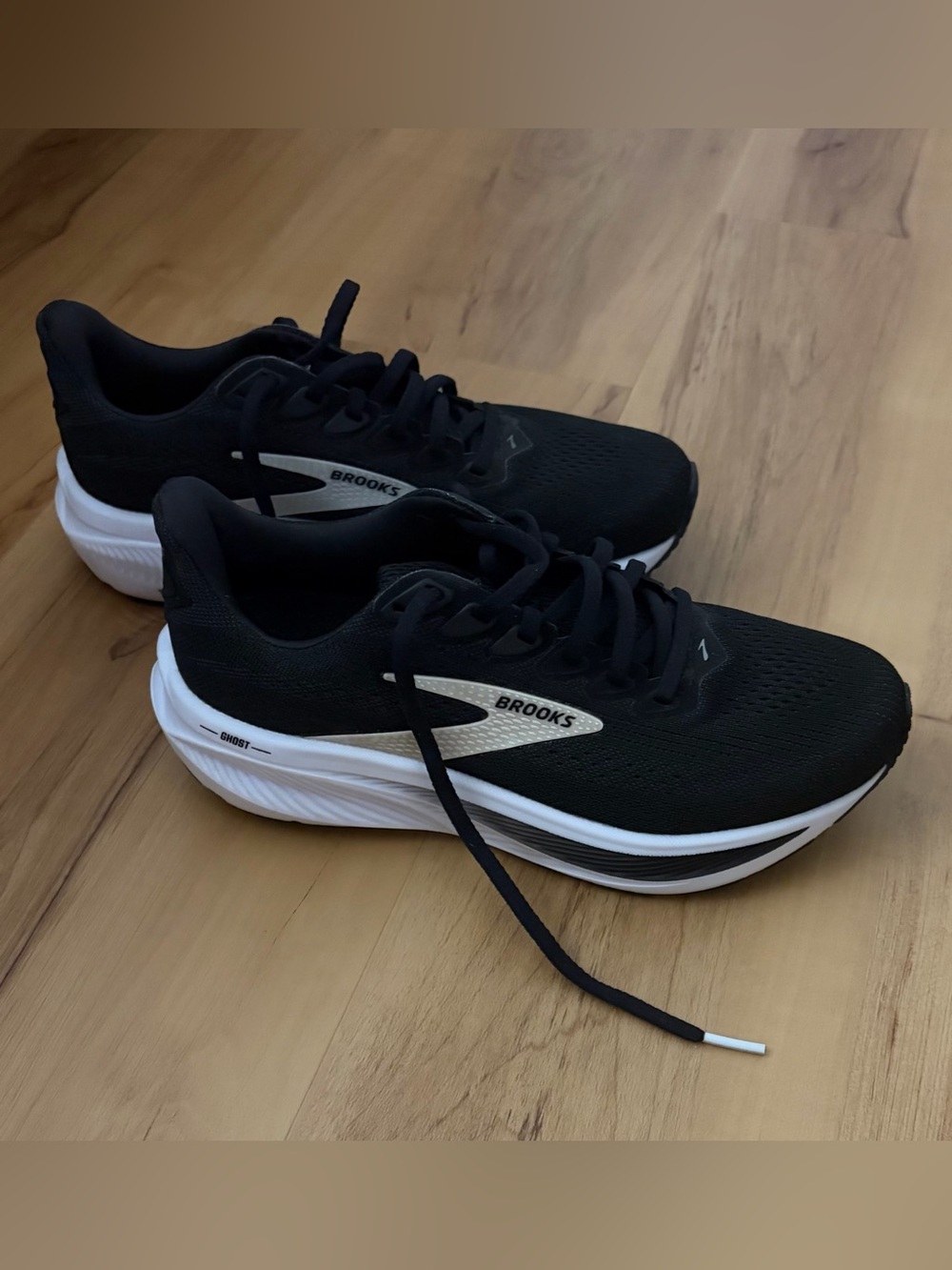 NWOT Brooks Ghost 17 running sneakers - Picture 3 of 5